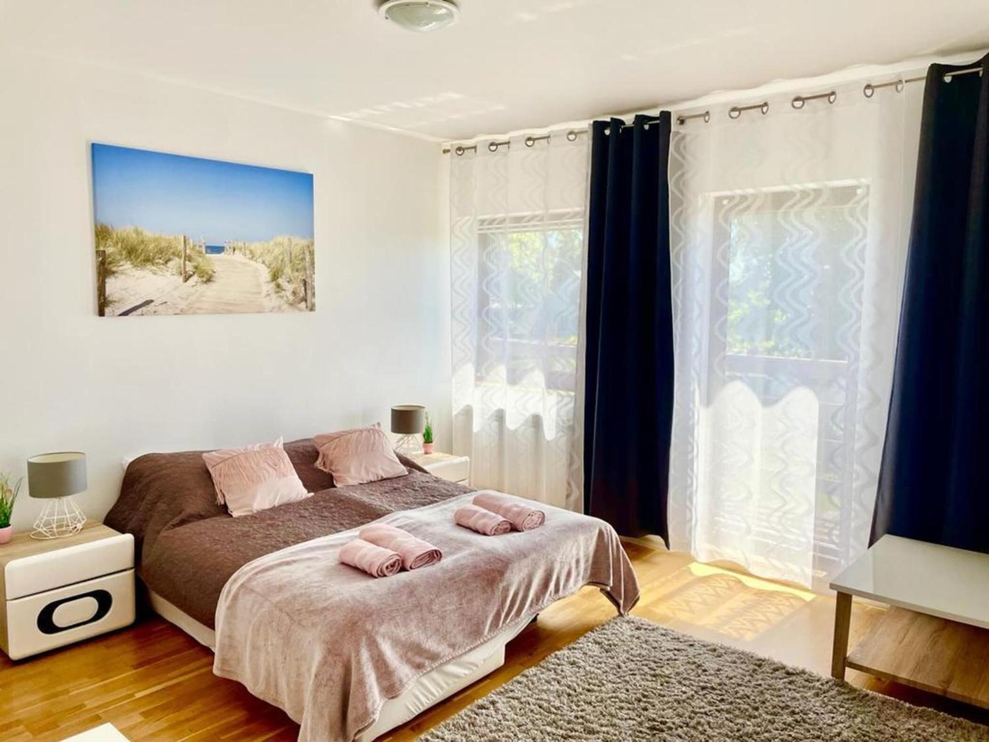 Holiday Spacious Modern Flat In Dabrowa Gostyniec Extérieur photo